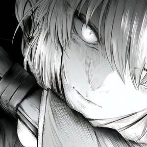 好想知道她是谁