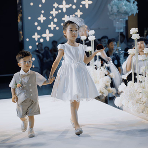 小藻儿姐姐和小虎弟弟