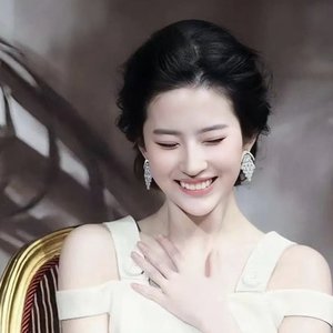 若不是你突然闯进我生活