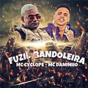 Fuzil na Bandoleira (feat. Mc Cyclope)