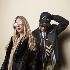 Welcome To My World (Video Mix)