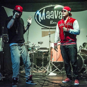 Fica um Pouco Mais/Blackboy