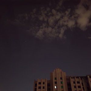 确实离谱（prod.by Morrow x Capsctrl)