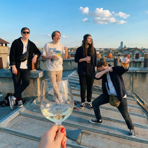 Улыбался небу