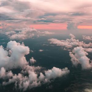 Tha Color Ov Yr Love