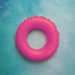 FLOATIE