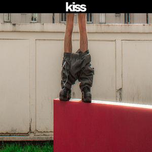 KISS
