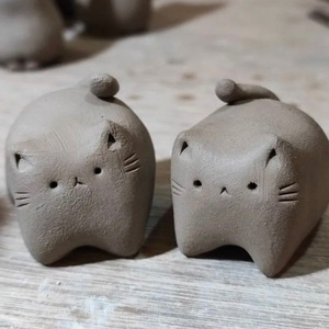 麻木的我对比你多姿多彩的生活很是嫉妒，所以我写了这首歌