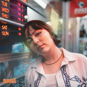 look me in the eyes (feat. Daphne Jane)