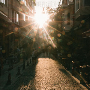 就这样半路跟你道别（翻自 杨千嬅）