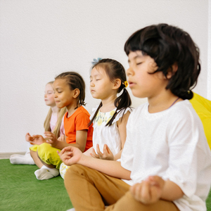 满天小星星 (幼儿园睡前轻音乐)