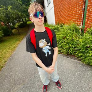 leipä (mut se on vaan joona) (feat. JOONUUSKA)