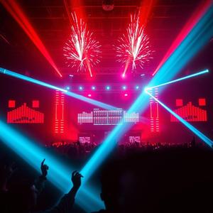 月光下的影 (เงาใต้แสงจันทร์)