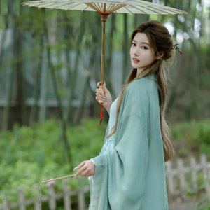 《云朵星光》