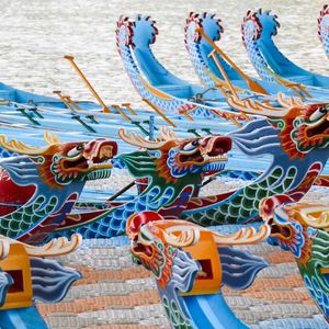 舒缓琴音与白噪音的入眠之约