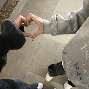 阳光下的星星 （只想抱着你的背脊不想放）热搜版