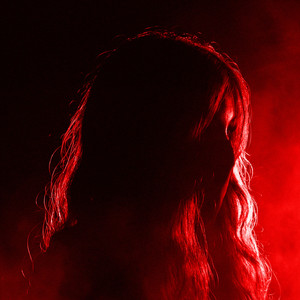 HON ÄR VILD HARDTEKK