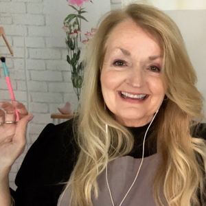 Tarte Shape Tape Concealer and all-nighter setting spray