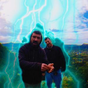 ΝΟΥΣ ΕΛΕΥΘΕΡΟΣ/ΥΠΟ ΕΠΗΡΕΙΑ (feat. Mr.Flip)