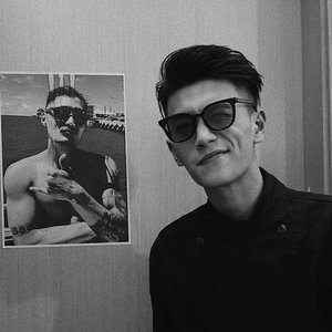 SPARKVVS-百人草栏杆 (DJ版)（强子︍︍︍︍︍︍ remix）