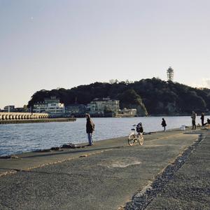 少年你的剑太重了