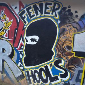 Kendimi Esir Aldım (Beni Biraz Anlasana) [Fenerbahçe Tribünü]