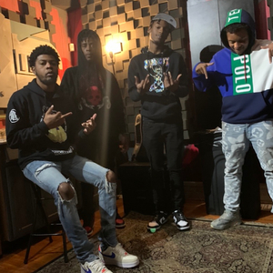 Skinny Girl Thick Girl (feat. Lil Swerv, SSM Lil Chris & John OTB A Savage)