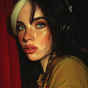 Танцую одна