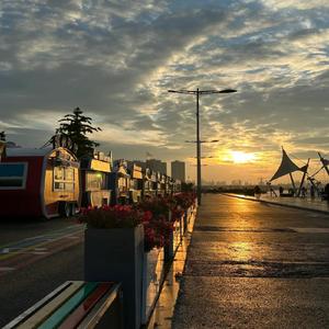 我爱你亲爱的自己我爱你亲爱的自己