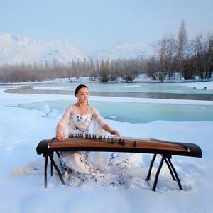 《阿勒泰古老滑雪狩猎民谣》