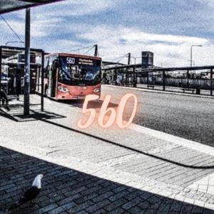 560