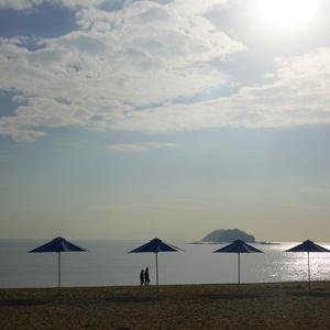 放松心情的音乐.梦中小酒馆（钢琴）