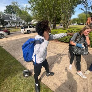 (GOT PLENTY STICKS) (feat. Alxxblxxdy & Shxwnnblxxdy)