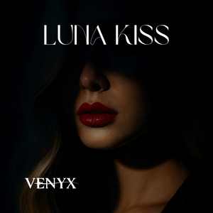 Luna Kiss