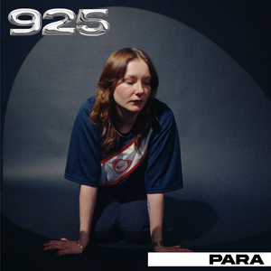 925