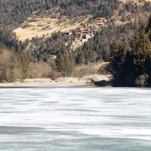 深蓝色的摇篮曲