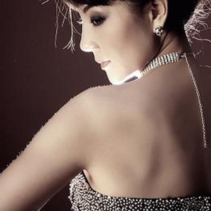 群星-但愿人长久（伴奏）（奥云格日乐 remix）