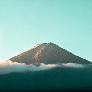山川守关人
