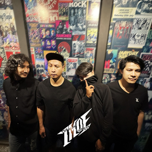 ร้องไห้ทำไม