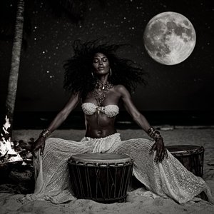 Dans La Nuit De Tulum (2 STRANGERS OF METATRON Remix)