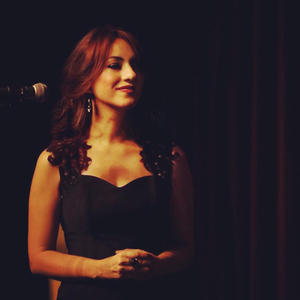 Evlerinin Önü Yonca