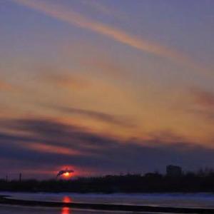 朝来寒雨几回眸