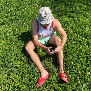 Мыться с ковша