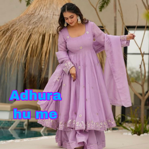 Adhura hu me