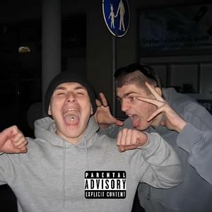 Chomutov Jungle (feat. RitaOxy)