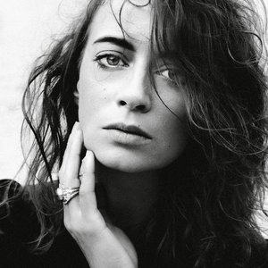 Fragment Porcelain (Extended Version)