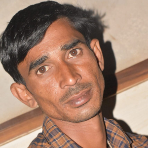 Duniya Ee Dhokhebaaj Karu Vishwas