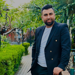 Yusuf Karasu Yamacında