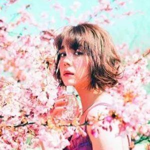 风里传来远方的吟唱