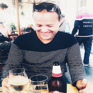 De Todos los Estados (From All Over The United States)